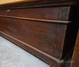 Cassapanca in legno