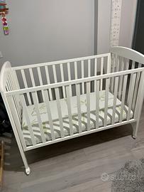 Lettino e fasciatoio