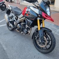Suzuki V Strom DL 1000