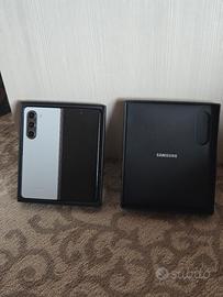 Samsung Zfold5 12/512GB grigio come nuovo 