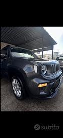 Jeep renegade 1.5 benzina /hybrid , automatica !