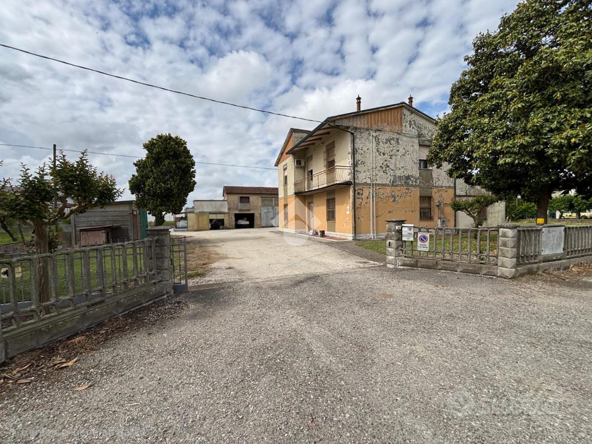 House in Alfonsine, Fiumazzo, Ravenna - Vista 2