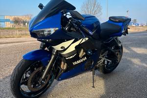 Yamaha YZF R6