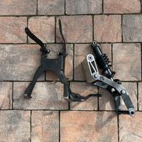 Taleietto sospensione e cavalletto Aprilia Area 51