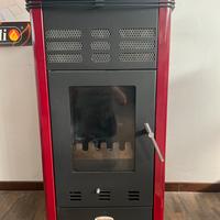 Stufa ibrida legna pellet