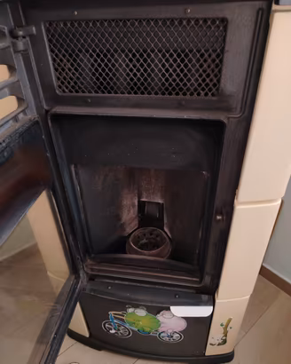 stufa a pellet marca lingar