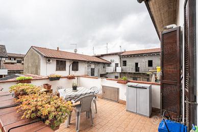 APPARTAMENTO CON TERRAZZO SENZA SPESE