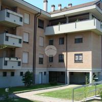 MONOLOCALE A PESCHIERA BORROMEO