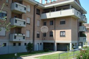 MONOLOCALE A PESCHIERA BORROMEO