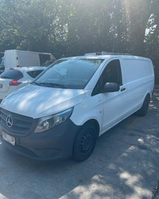 MERCEDES-BENZ VITO FURGONE DEL 2021 PER RICAMBI