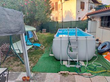 Piscina fuori terra con pompa a sabbia