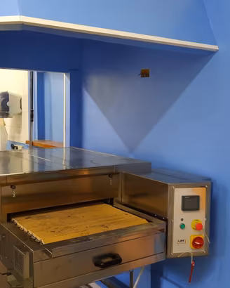 forno pizza tunnel