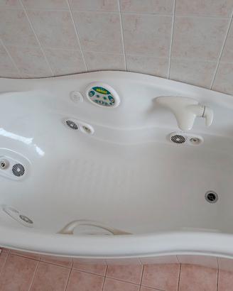 Vasca idromassaggio Teuco