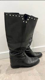 Stivale alto in pelle nero