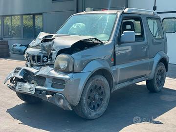 SUZUKI JIMNY per ricambi usati K9K266