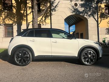 FIAT 600 HYBRID LA PRIMA 145 cv