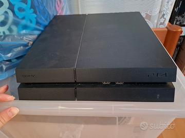 PS4 Sony PlayStation 4 + 2 controller originali