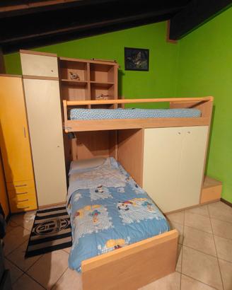 Letto doppio a castello