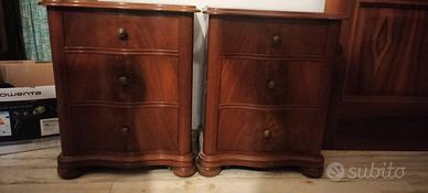 coppia comodini vero legno noce