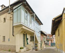 CASA SEMINDIPENDENTE A CHIERI