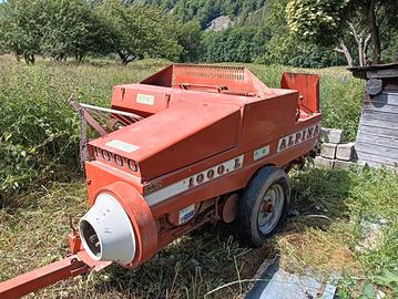 Imballatrice per fieno