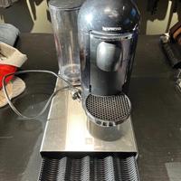 Nespresso Vertuo e portacapsule acciaio