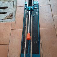 Taglia maioliche professionale