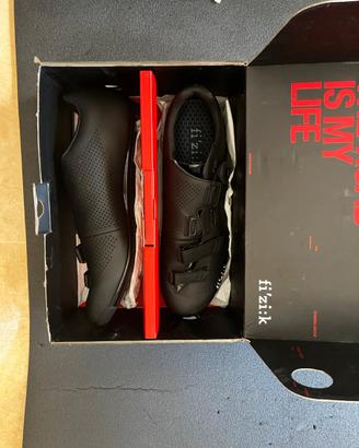 Scarpe da bici Fizik modello R4B Uomo - taglia 47