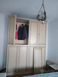 armadio a 4 ante in legno smaltato, scarpiera in l