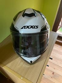 Casco Axxis