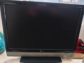 TV monitor LG 21 pollici.