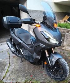 Honda adv 350