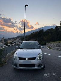 Swift 4 x4