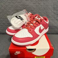 Nike Dunk low Archeo Pink