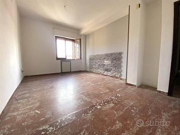 Rif.RI326| appartamento trilocale