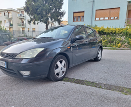 Ford Focus Tdci con gancio traino