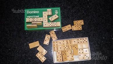 Gioco da tavolo "domino" vintage