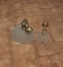 Lampadari uno grande uno piccolo da parete