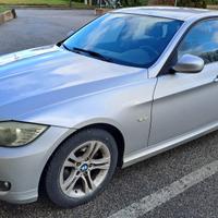 BMW 320d touring, anno 2009,  177 CV