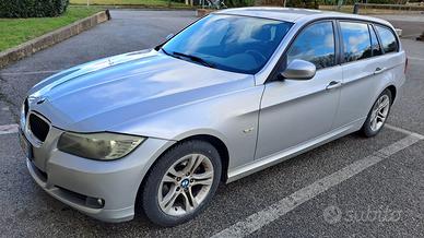 BMW 320d touring, anno 2009,  177 CV