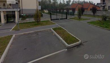 Garage in Cornaredo facilmente accessibile