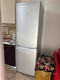 Frigorifero Ariston A+ no Frost