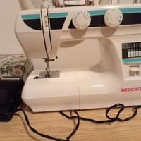 Macchina da cucire  Necchi