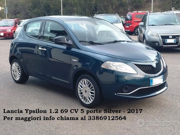 Lancia Ypsilon 1.2 69 CV 5 porte Silver