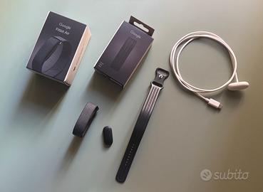 Google Fitbit Air con 2 cinturini originali