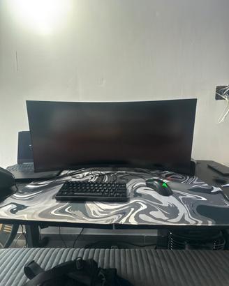 MSI MAG 345CQR 34"  UltraWide Curvo  UWQHD