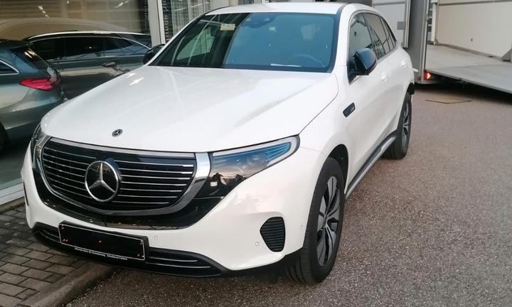 Mercedes Eqc 400