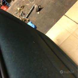 Valigetta con manico di colore verde 48 x 37 x12