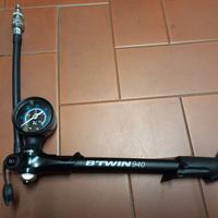 Pompa per forcella/ammortizzare 