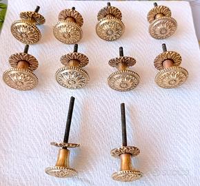 10 pomelli completi con  applique ottone - 60 anni